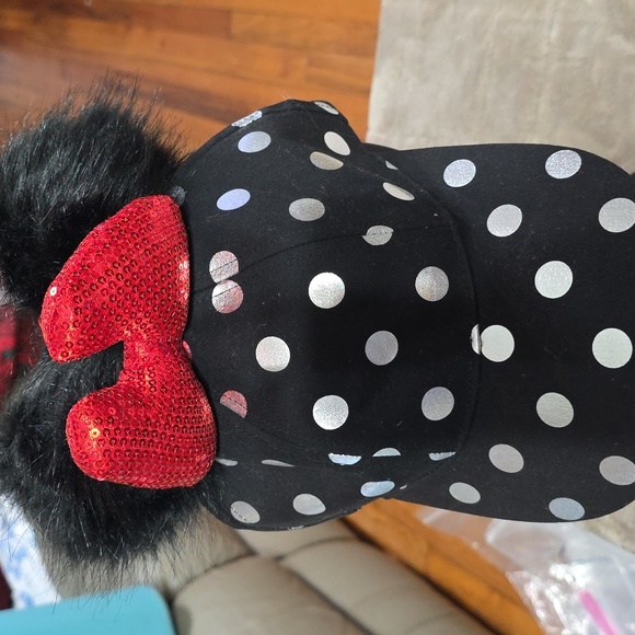 NWT Disney Parks Womens Minnie Mouse Hat Black/Silver Dots Poms Bow Adjustable - Picture 11 of 11